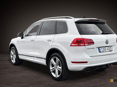 Volkswagen Touareg 3.0 V6 TDI 4M PREMIUM R-LINE PANO SE UTR