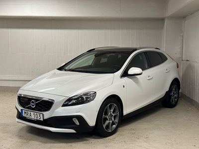 Volvo V40 Cross Country D2 AUTOMAT OCEAN RACE, PANORAMA