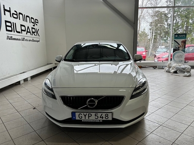 Volvo V40 D2 Momentum / DRAG / HELLÄDER / V O C / KAMREMSBYTT /