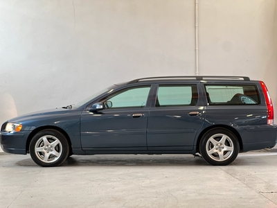 Volvo V70 2.4 Classic, Kinetic Euro 4 lågmil*Ny kamrem.