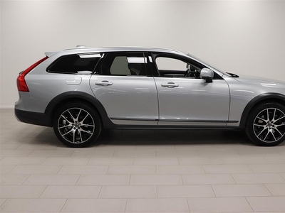 Volvo V90 Cross Country AWD Panorama 190 hk Aut