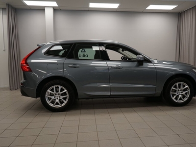 Volvo XC60 T5 AWD Momentum SE