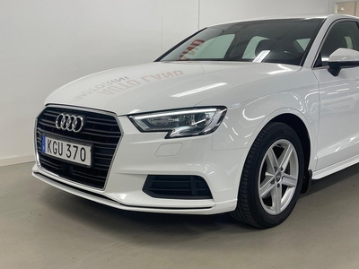 Audi A3 Sedan Automat 35 TFSI Attraction, Proline