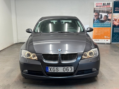 BMW 325 xi Sedan Advantage, Comfort, Dragkrok,P-sensor-takräcke