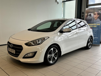 Hyundai i30 1.6 CRDi DCT 136hk Automat Rattvärme Fullservad