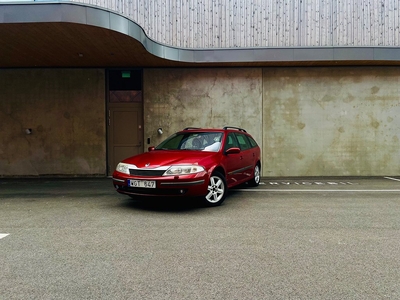 Renault Laguna Grandtour 2.0 Turbo Expression Dragkrok