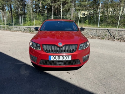 Skoda Octavia Combi RS 2.0 TSI Euro 6