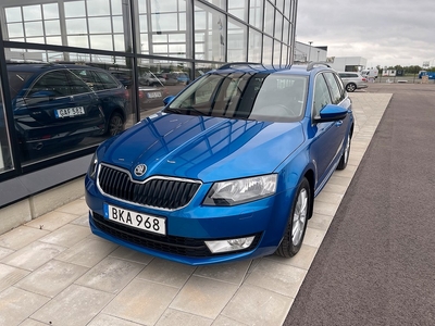 Skoda Octavia Kombi 1.4 TSI Drivers Edition, V-hjul, Drag