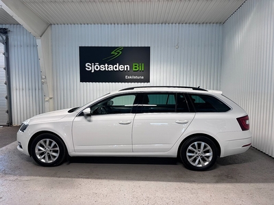 Skoda Octavia Kombi 1.5 TSI - Värmare/Drag/Navigation