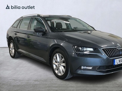 Skoda Superb Kombi 2.0 TDI 4x4 Style B-kam Dragkrok