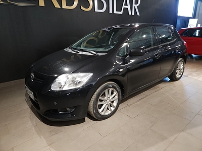 Toyota Auris 2.0 D-4D 5dr 126hk Active | Nybes