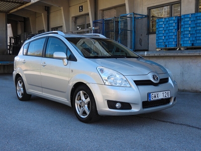 Toyota Corolla Verso 2.2 D-4D 7 SITSIG AC