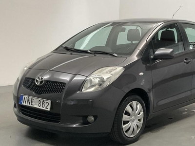 Toyota Yaris1.3 5dr 2007, Halvkombi