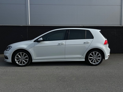 Volkswagen Golf 5-dr 2.0 TDI 4M R-Line Drag D-Värm B-Kamera