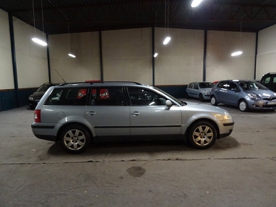 Volkswagen Passat Variant 1.8 T Ac kyler Fin bil Avbet 290:-