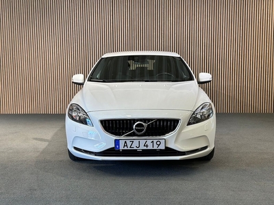 Volvo V40 D2 Business II / Drag / Lågmil