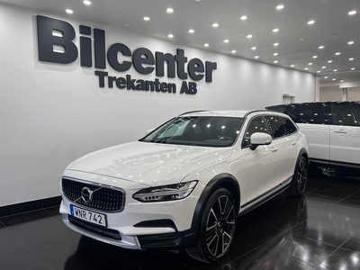 Volvo V90 Cross Country D4 AWD Geartronic Eu6 VoC*Drag*21”Fälg