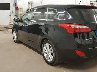 Hyundai i30 Kombi 1.6 CRDi Dragkrok Kamera