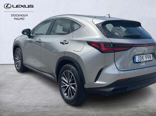 Lexus NX 350h FWD Business Adaptiv farthållare Läder Navigation