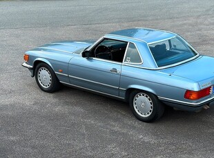 Mercedes-Benz 560SL R107