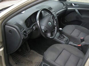 Skoda Octavia 1.6 FSI Euro 4