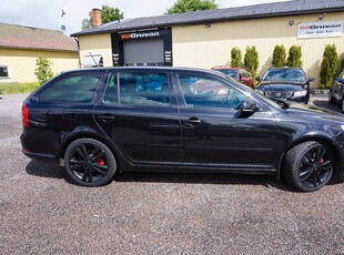 Skoda Octavia Combi RS 2.0 TSI Aut