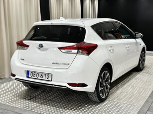 Toyota Auris Hybrid e-CVT 136hk Euro 6 Comfort Backkamera