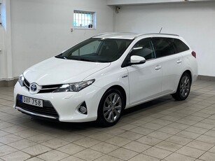 Toyota Auris Touring Sports Hybrid e-CVT AUT NAVI VÄRMARE