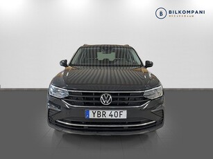 Volkswagen Tiguan 1.5 DSG 150hk Dragkrok Backkamera Carplay