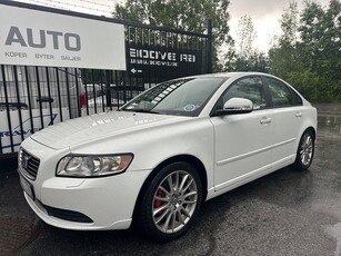 Volvo S40 1.6 D Summum Drag kamrembytt Svensksåld