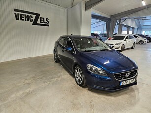 Volvo V40 D2 Aut Momentum Ocean Race Värmare VOC Fin