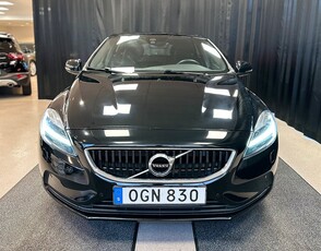 Volvo V40 D4 Geartronic Momentum VOC, Värmare, P-sensorer