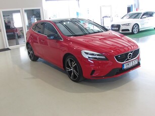 Volvo V40 T3 Geartronic R-Design Euro 6 KAMERA GPS DARG