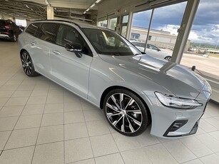 Volvo V60 B4 Bensin Plus Dark