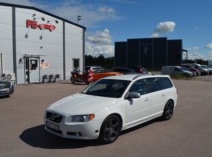 Volvo V70 2.5FT 231 hk R-Design M-Värmare Drag