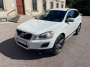 Volvo XC60 D5 AWD Geartronic Momentum Euro 5