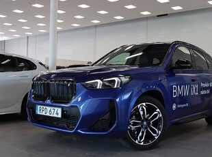 BMW iX1xDrive30 M-Sport Innovation DA Drag Adap LED HUD 360 Kamera 2023, SUV