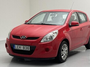 Hyundai i201.4 2011, Halvkombi