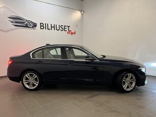 BMW 330 i xDrive 252hk Läder/Nyservad/1Brukare