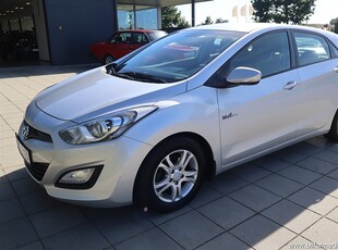 Hyundai i30 1.6 CRDi 5dr 110hk Business Rattvärme AC