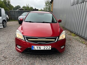 Kia CEED cee'd 1.6 CRDi ECO Dragkrok P-Sensor M/K-Värme