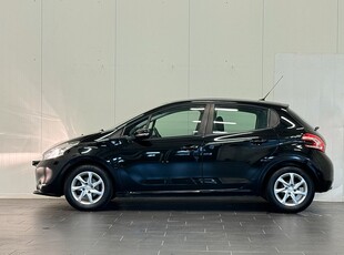 Peugeot 208 5-dörrar 1.2 VTi Euro 5 Ny kamrem | Panorama | låg mil