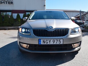 Skoda Octavia 1.6 TDI D_Värmare Auto Dragkrok Euro 5