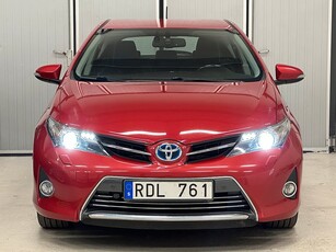 Toyota Auris HYBRID E-CVT EXECUTIVE B-KAMERA VÄLSERVAD SKINN