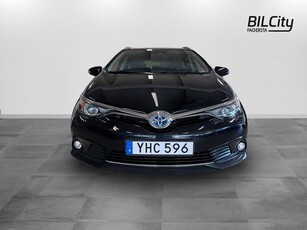 Toyota Auris Touring Sports Hybrid e-CVT Active Plus | Drag