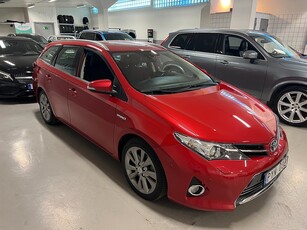 Toyota Auris Touring Sports Hybrid e-CVT Executive