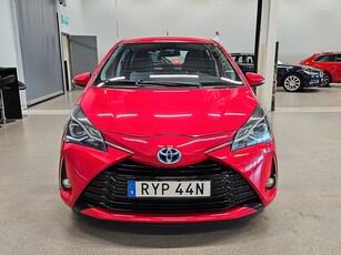 Toyota Yaris Hybrid e-CVT Active Backkamera Nyservad Nybes