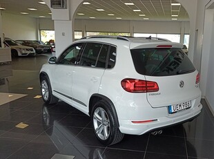 Volkswagen Tiguan 2.0TDI R-design 4Motion Värmare 4800mil