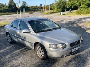 Volvo S60 | Automat | 16500 mil | 2 Brukare | Nybesiktigad