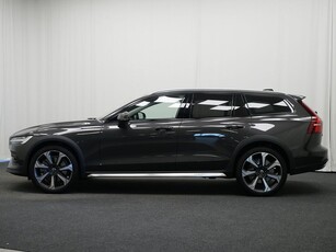 Volvo V60 Cross Country B5 AWD Bensin Plus